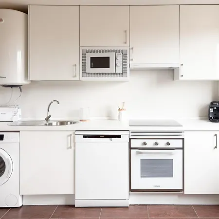 Appartement Chillahomes 202 *